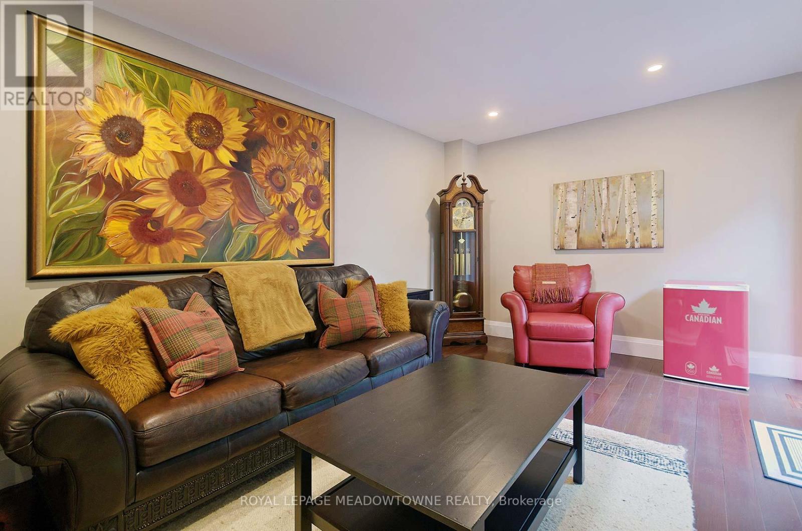 2818 Folkway Drive, Mississauga (Erin Mills), Ontario  L5L 2H9 - Photo 13 - W12399717