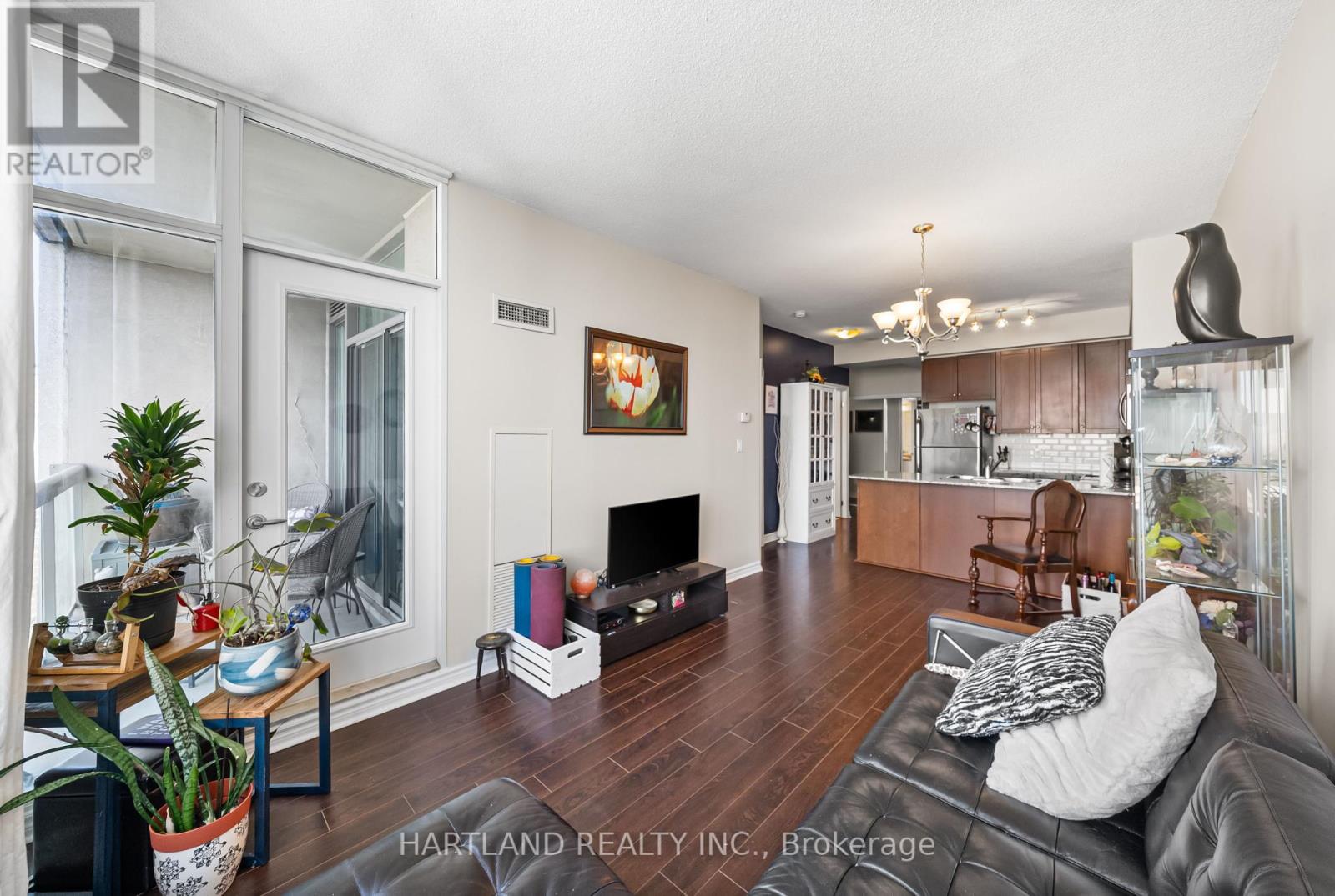2701 - 3504 Hurontario Street, Mississauga (Fairview), Ontario  L5B 0B9 - Photo 17 - W12399761
