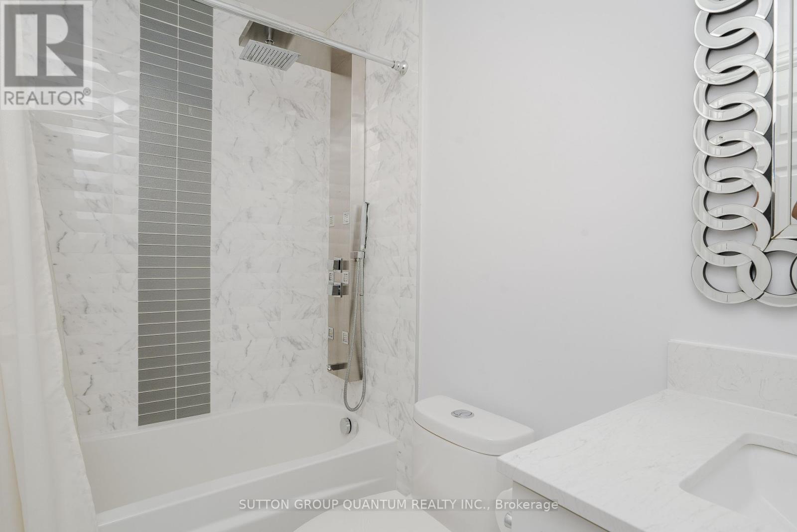 1451 Indian Road, Mississauga, Ontario  L5H 1S5 - Photo 27 - W12399768