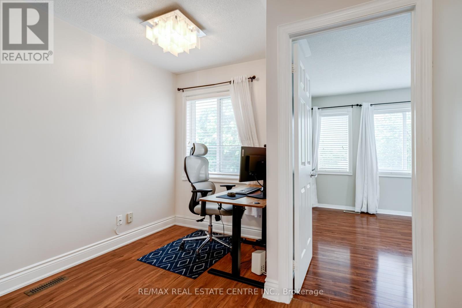 18 Richwood Crescent, Brampton, Ontario  L6X 4K9 - Photo 30 - W12399789