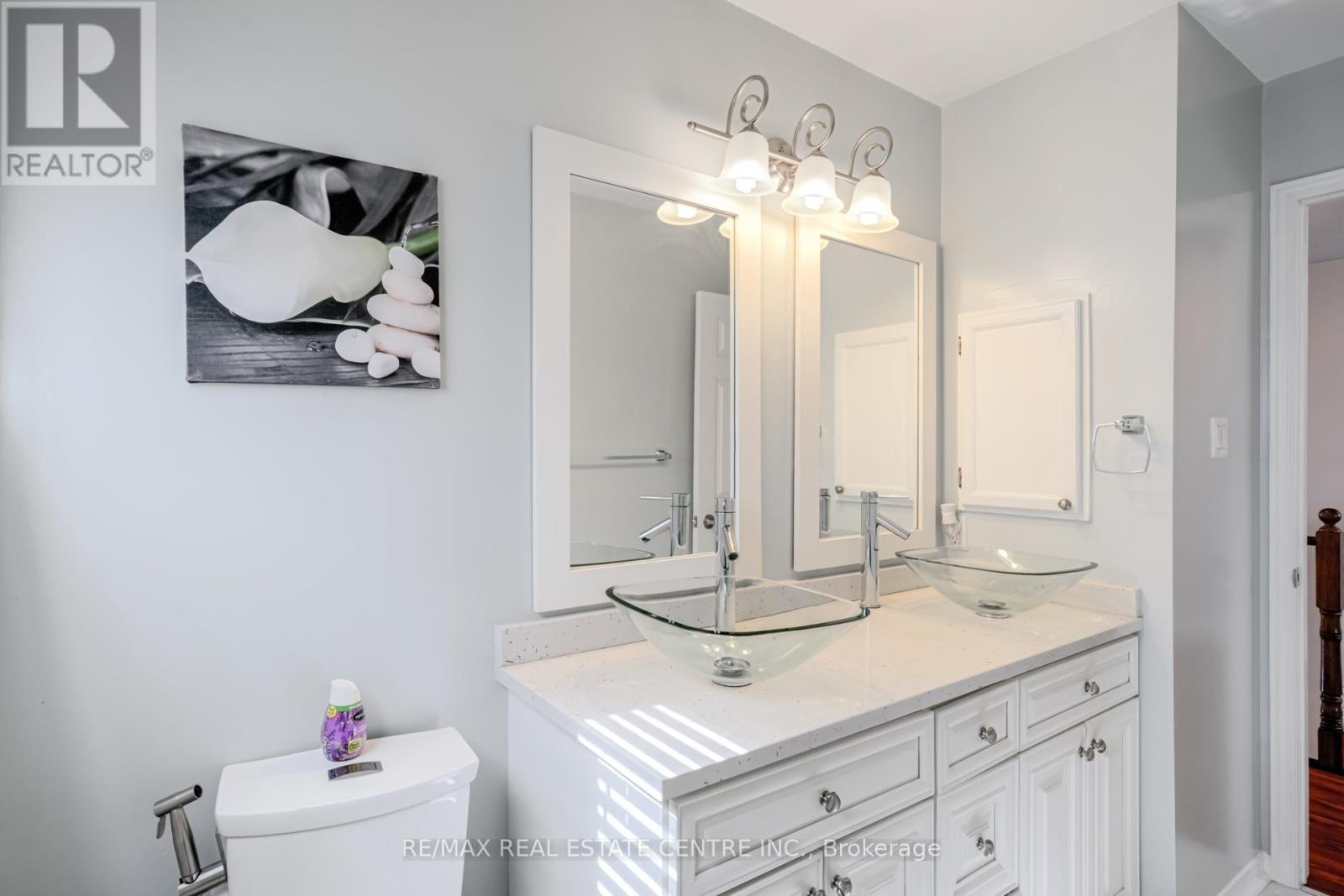 18 Richwood Crescent, Brampton, Ontario  L6X 4K9 - Photo 32 - W12399789