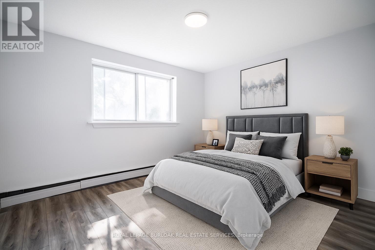4 - 2161 Ghent Avenue, Burlington, Ontario  L7R 1Y6 - Photo 10 - W12399800