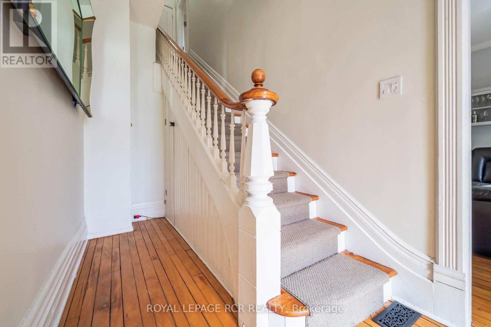 91 French Drive, Mono, Ontario  L9W 6T2 - Photo 16 - X12399633