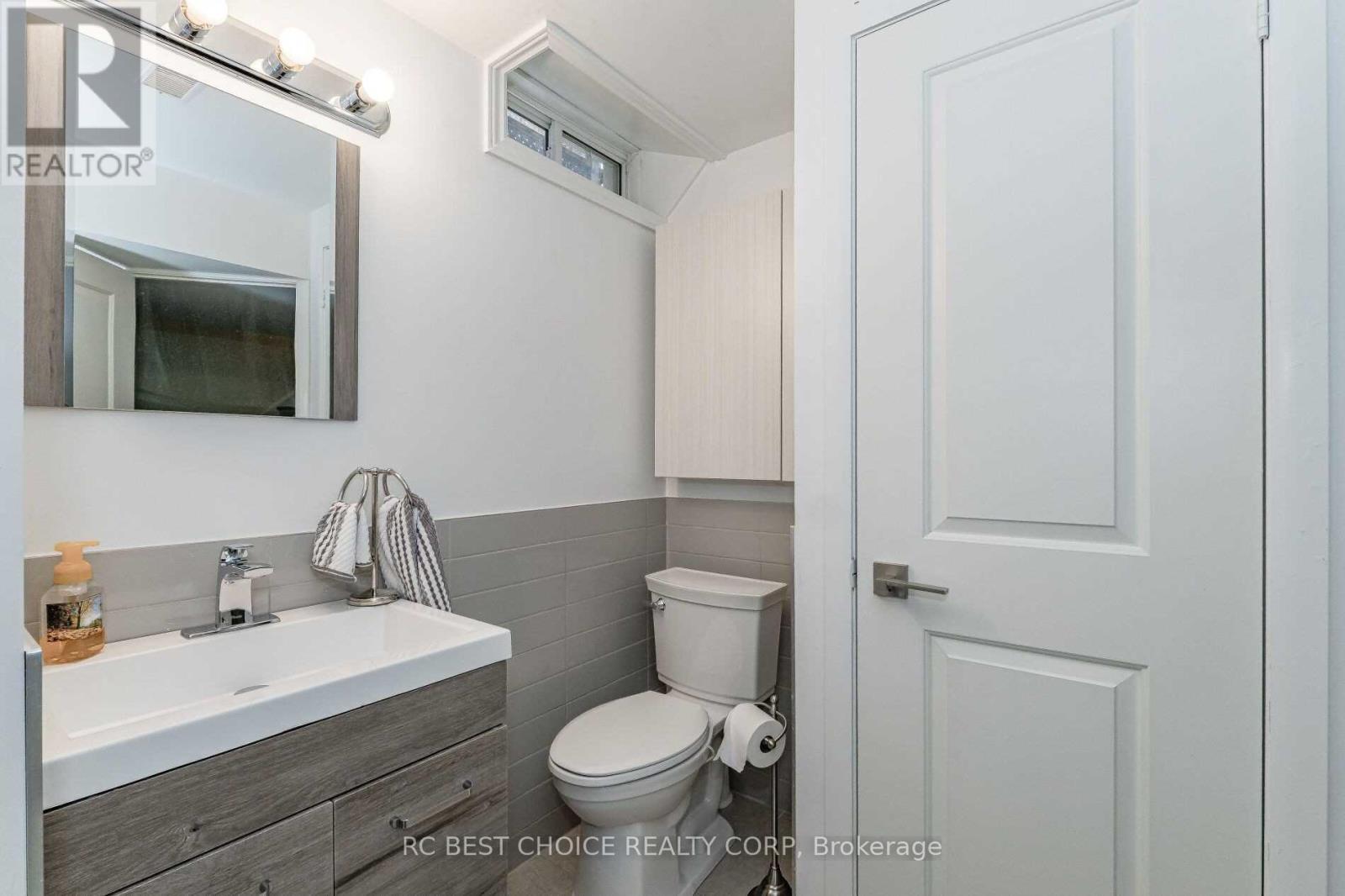 50 Pelham Drive, Hamilton, Ontario  L9K 1L4 - Photo 15 - X12399666