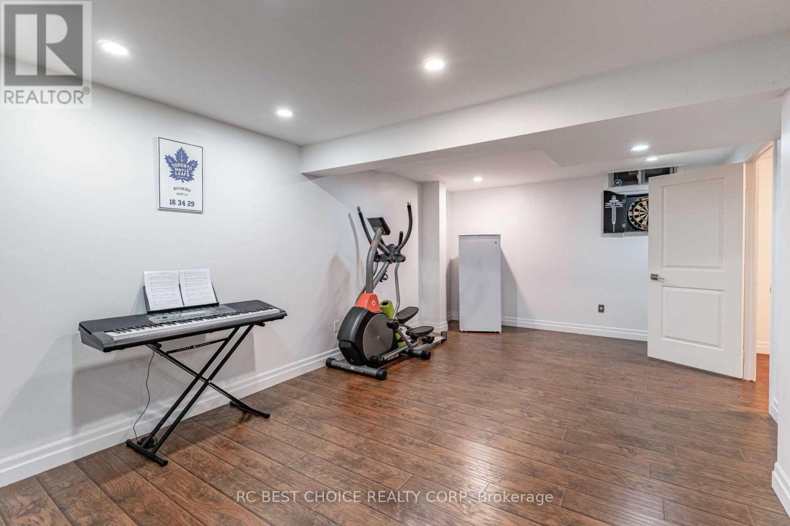 50 Pelham Drive, Hamilton, Ontario  L9K 1L4 - Photo 16 - X12399666