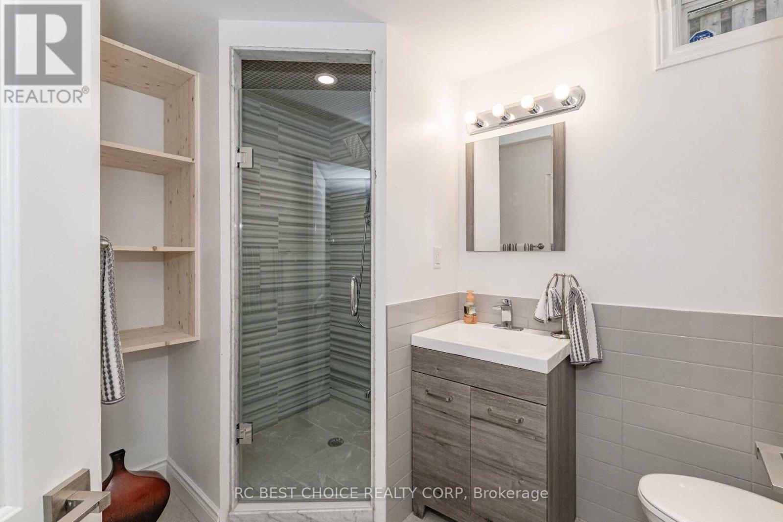 50 Pelham Drive, Hamilton, Ontario  L9K 1L4 - Photo 6 - X12399666