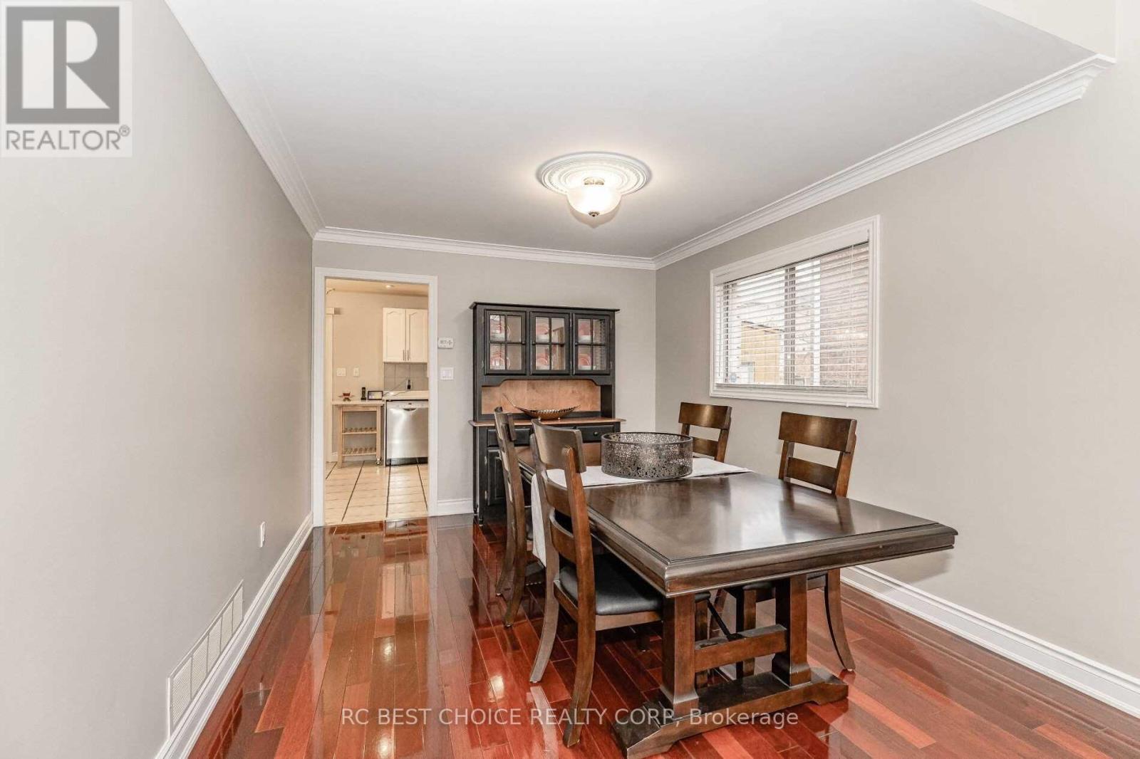 50 Pelham Drive, Hamilton, Ontario  L9K 1L4 - Photo 9 - X12399666