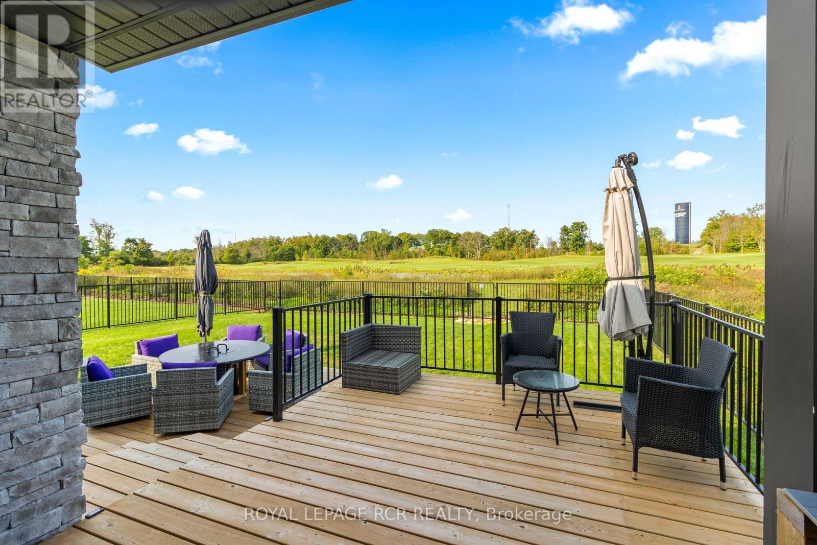 232 Snowberry Lane, Georgian Bluffs, Ontario  N0H 1S0 - Photo 39 - X12399688