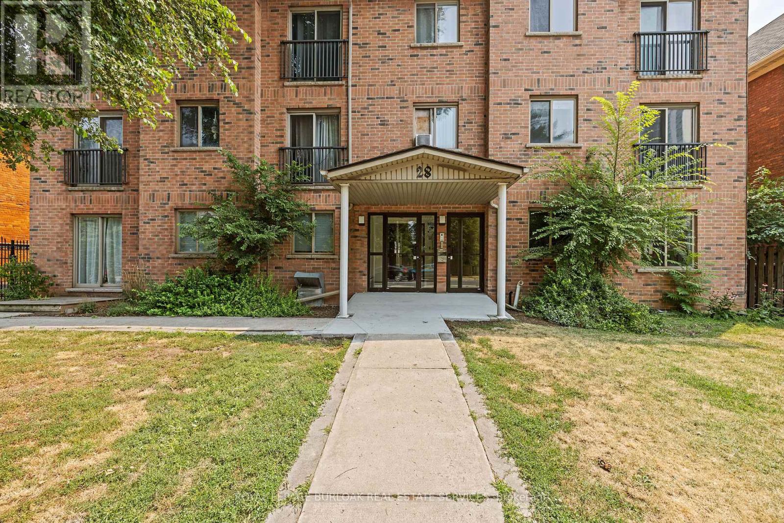 104 - 28 VICTORIA AVENUE N, Hamilton, Ontario