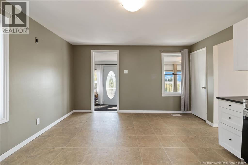 21 Bellevue Street, Memramcook, New Brunswick  E4K 2A9 - Photo 7 - NB126508