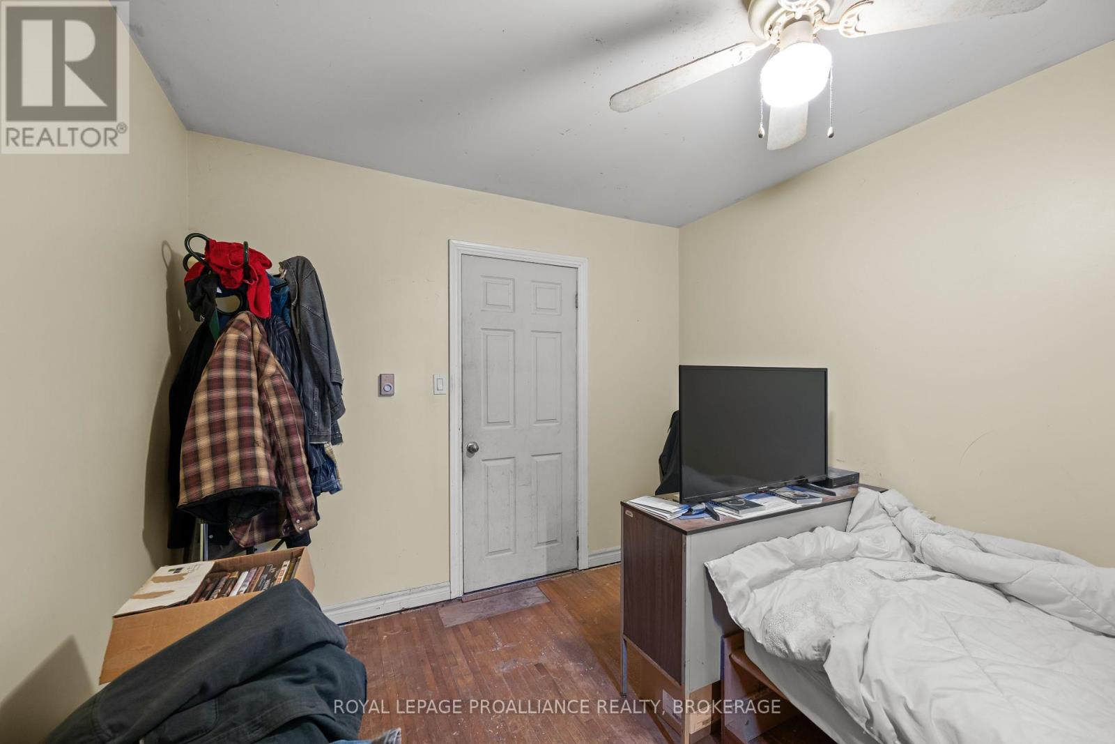 3734 Battersea Road, Frontenac, Ontario K0H 1X0 - Photo 12 - X12399920