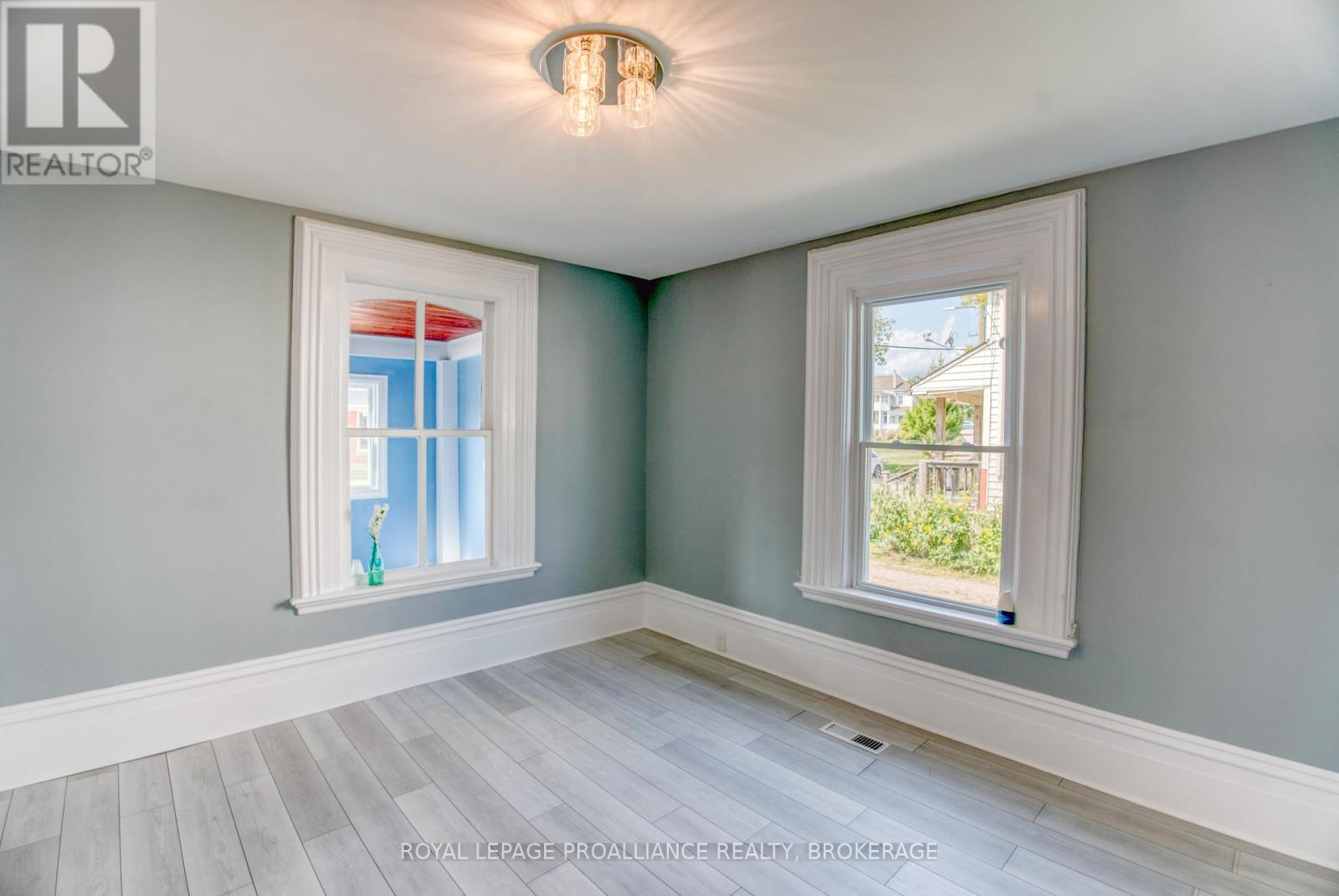 13 Kingston Street, Rideau Lakes, Ontario  K0G 1E0 - Photo 23 - X12400104