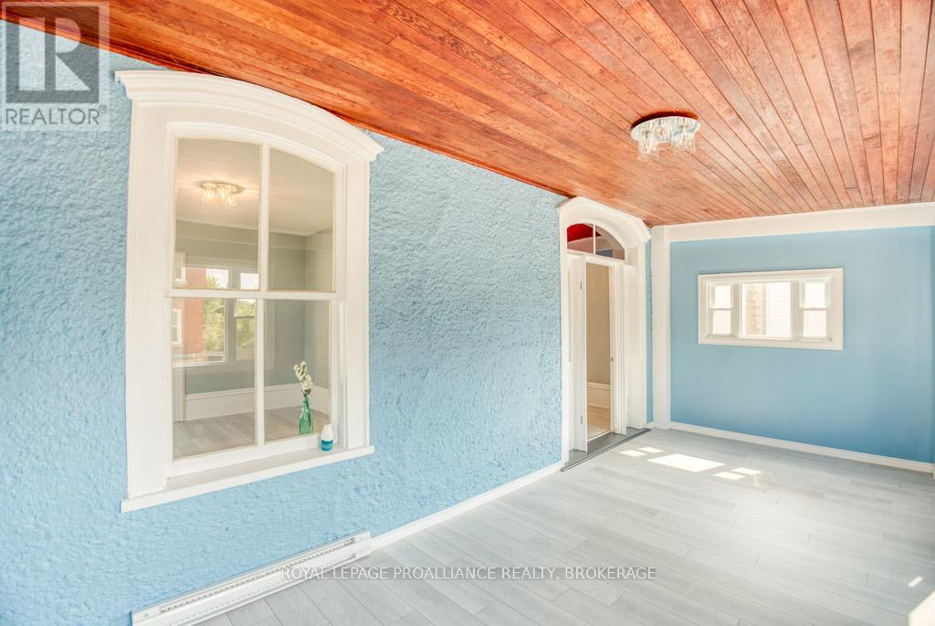 13 Kingston Street, Rideau Lakes, Ontario  K0G 1E0 - Photo 44 - X12400104