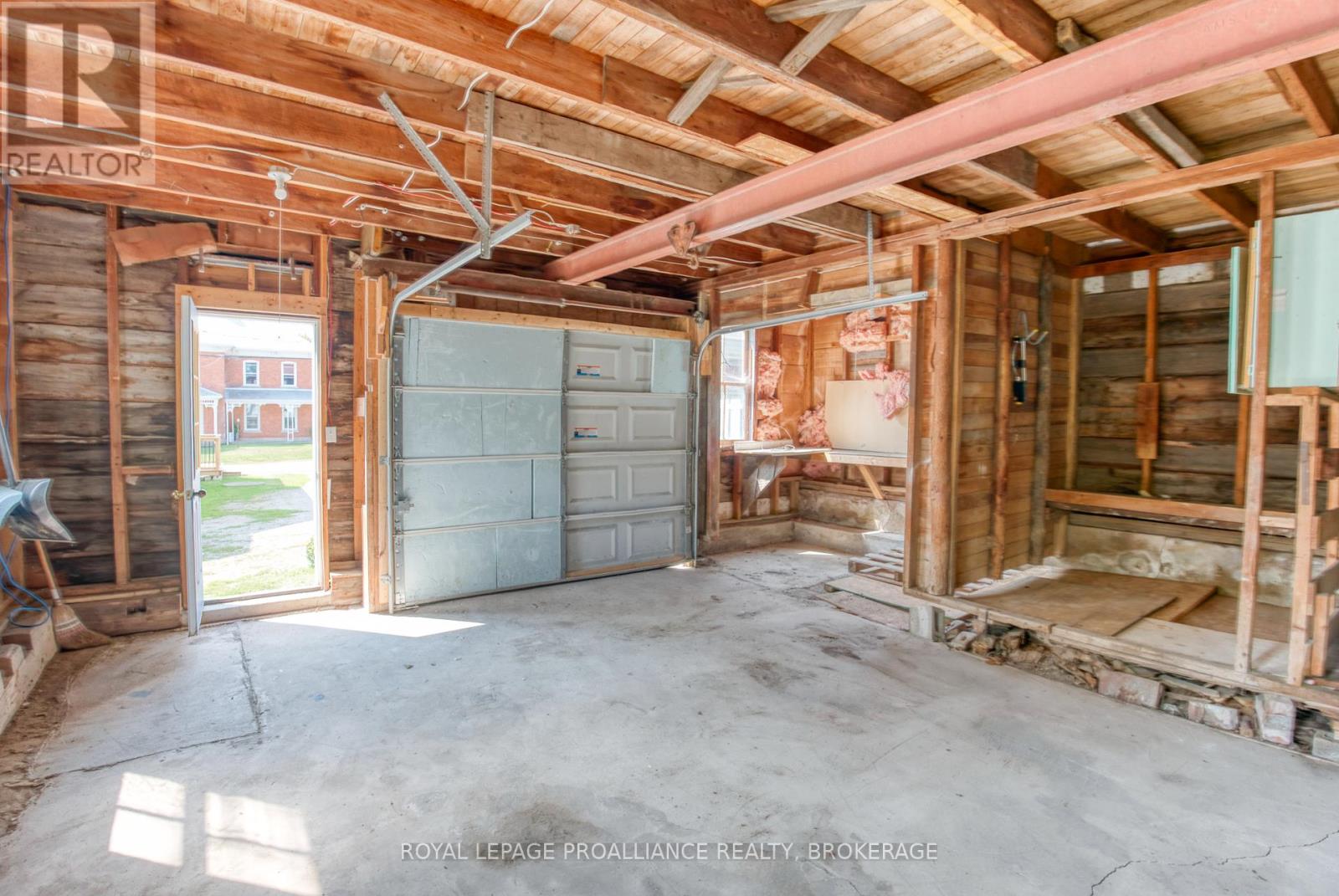 13 Kingston Street, Rideau Lakes, Ontario  K0G 1E0 - Photo 46 - X12400104