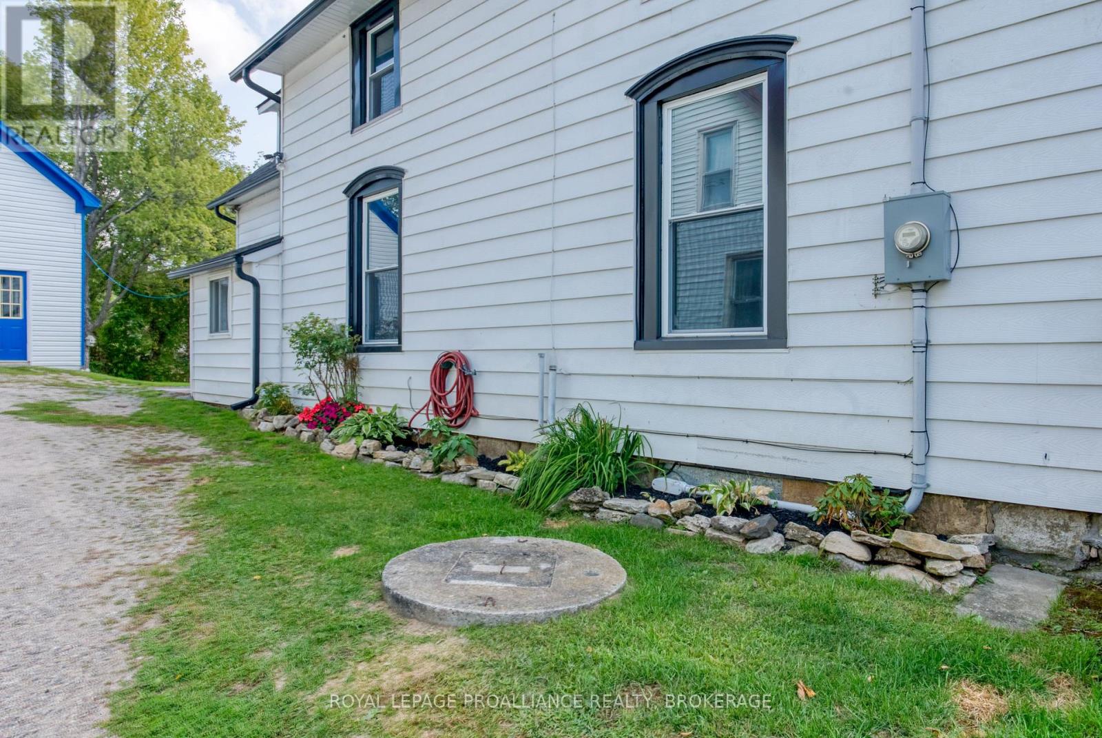 13 Kingston Street, Rideau Lakes, Ontario  K0G 1E0 - Photo 7 - X12400104