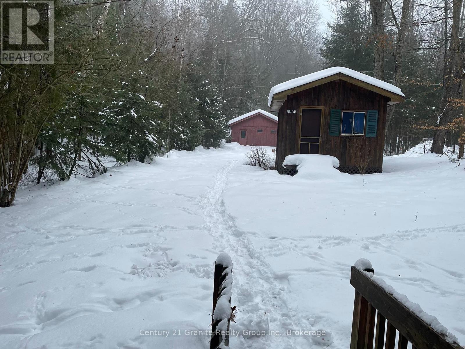 1100 Fairfield Bay Drive Sw, Minden Hills, Ontario  K0M 2K0 - Photo 3 - X12399931