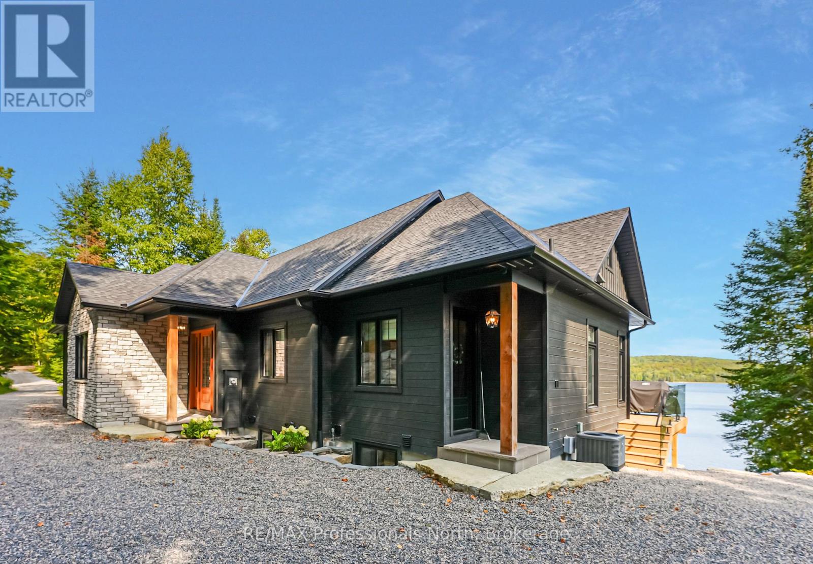 1015 Treasure Drive, Dysart Et Al (Harburn), Ontario  K0M 1S0 - Photo 43 - X12399933