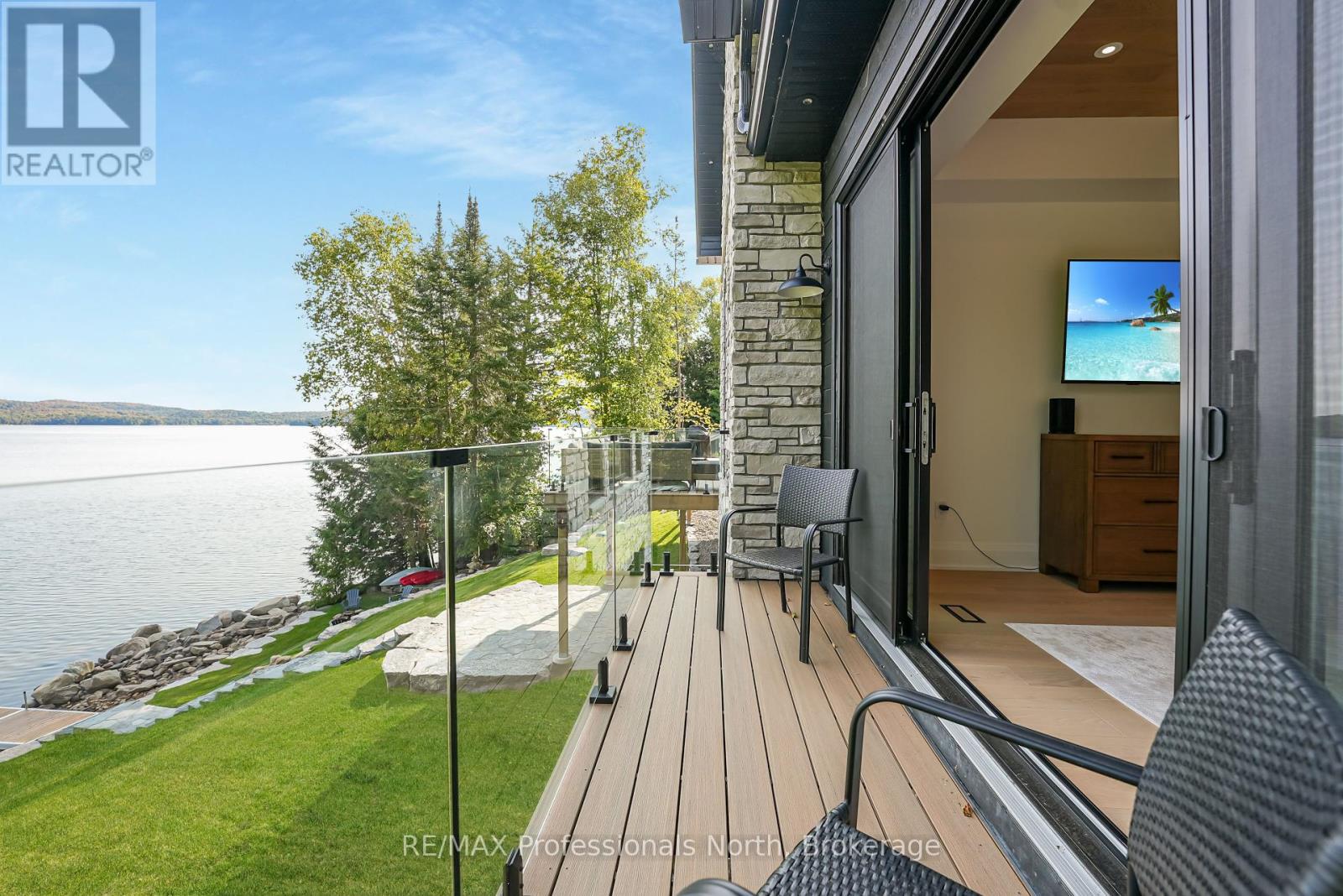 1015 Treasure Drive, Dysart Et Al (Harburn), Ontario  K0M 1S0 - Photo 45 - X12399933