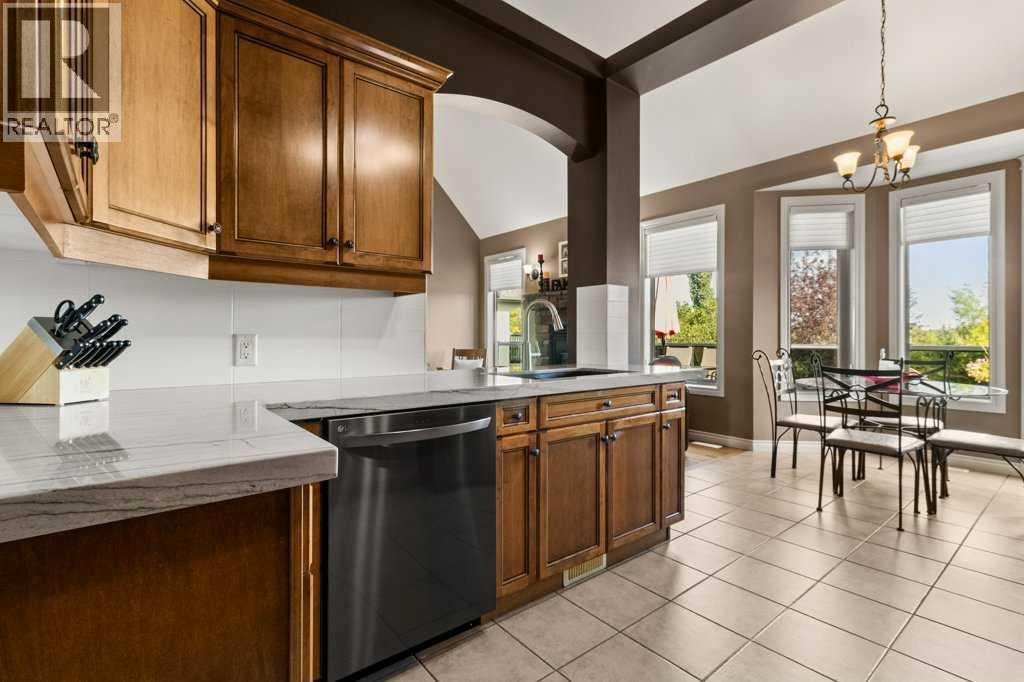 Property at 48 Fieldstone Way image 5