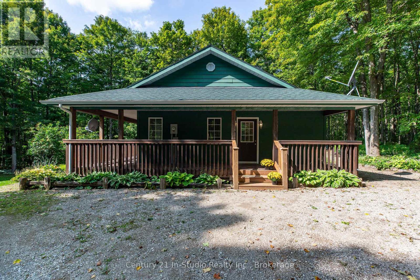 540019 80 Side Road, Chatsworth, Ontario  N0C 1H0 - Photo 2 - X12399963