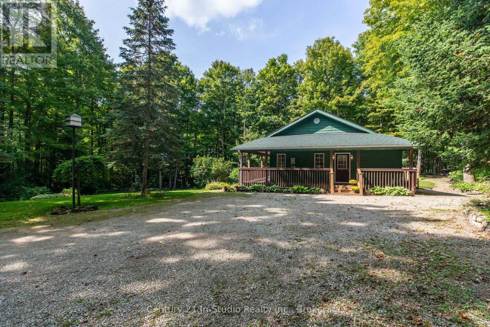 540019 80 Side Road, Chatsworth, Ontario  N0C 1H0 - Photo 5 - X12399963