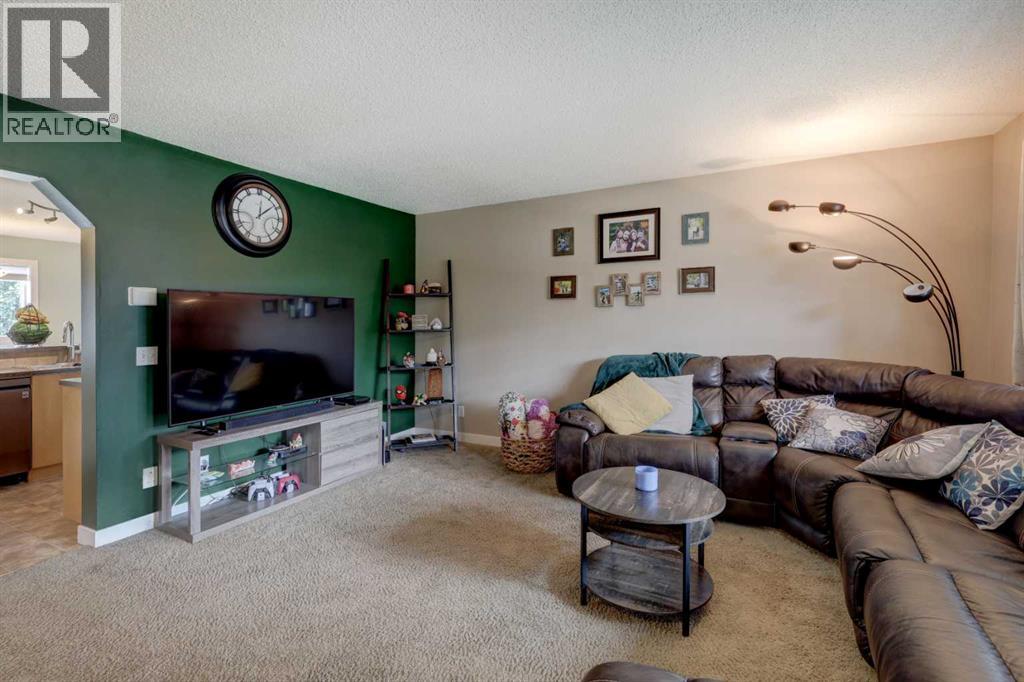 469 Morningside Way Sw, Airdrie, Alberta  T4B 3M5 - Photo 6 - A2242535