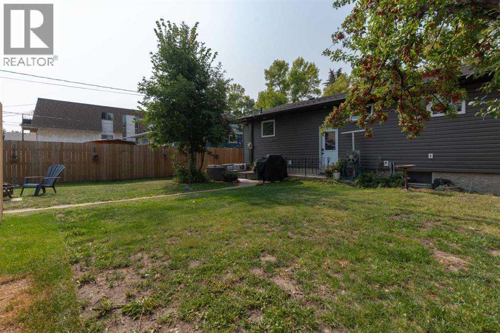 4715 47 Street, Camrose, Alberta  T4V 1H9 - Photo 43 - A2254197