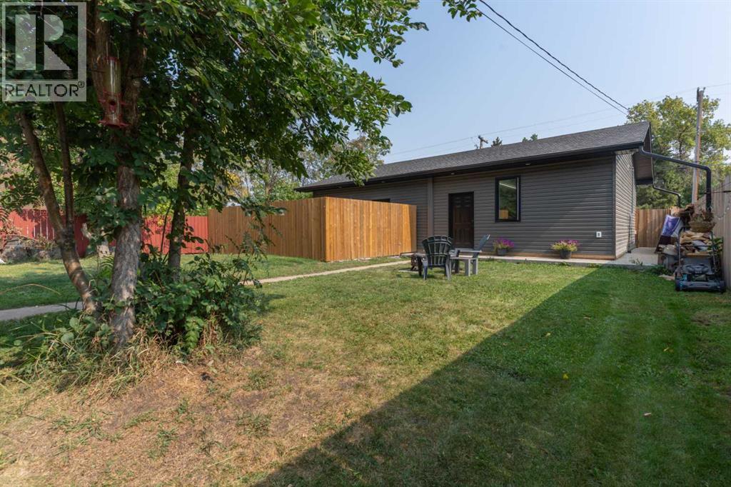 4715 47 Street, Camrose, Alberta  T4V 1H9 - Photo 38 - A2254197
