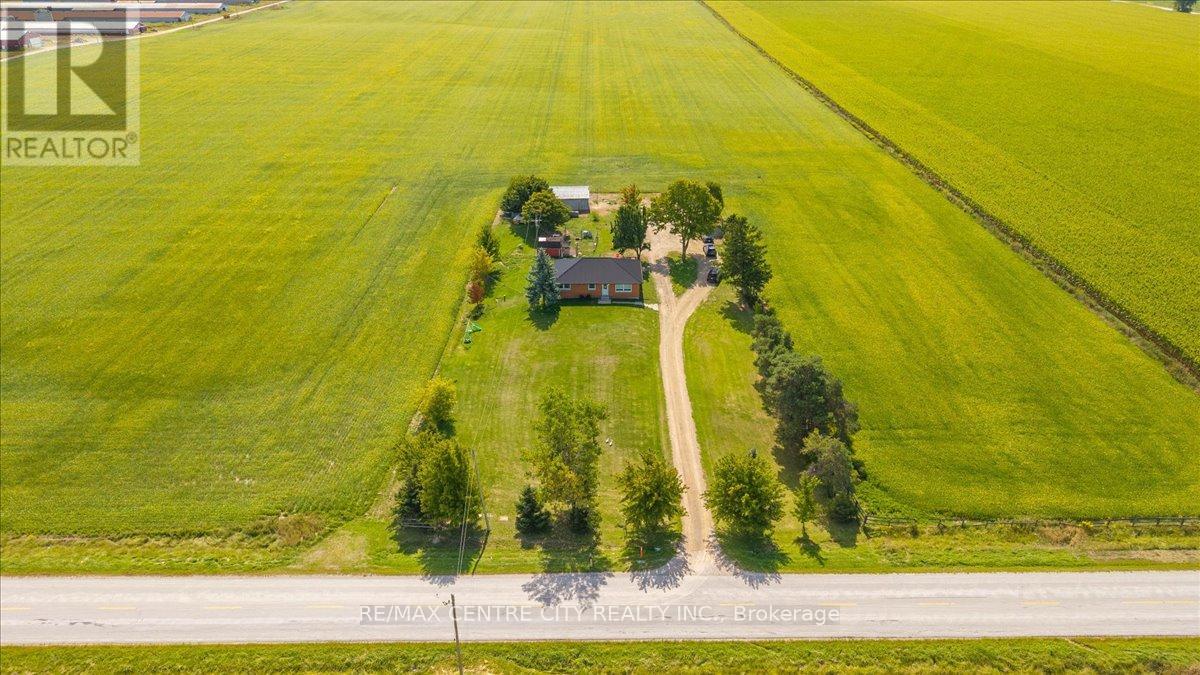 2875 Cuddy Drive, Adelaide Metcalfe, Ontario  N7G 3H6 - Photo 7 - X12399911
