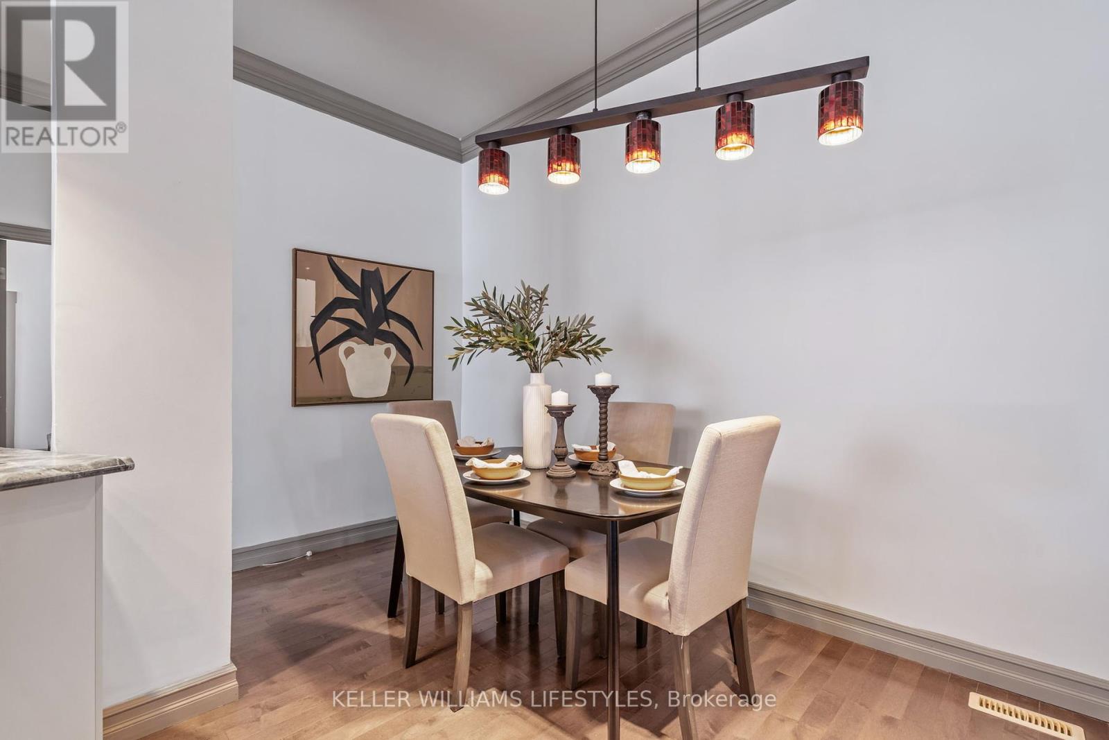 518 Grey Street, London East, Ontario  N6B 1H5 - Photo 10 - X12400076