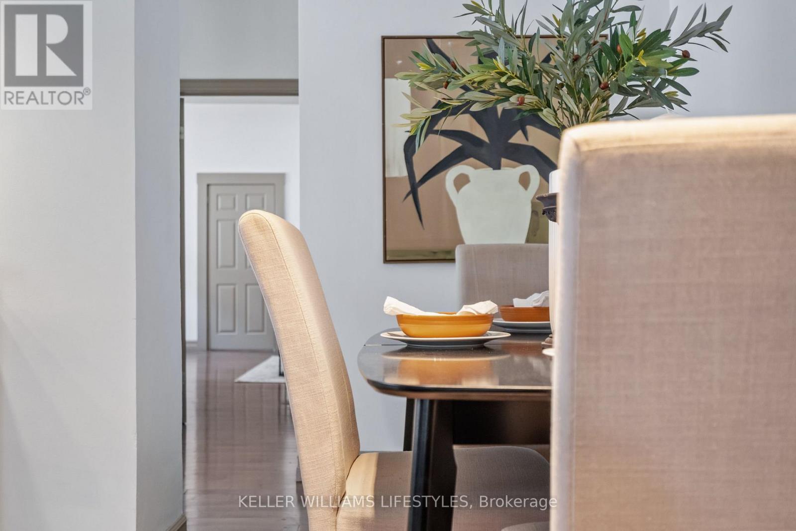 518 Grey Street, London East, Ontario  N6B 1H5 - Photo 11 - X12400076