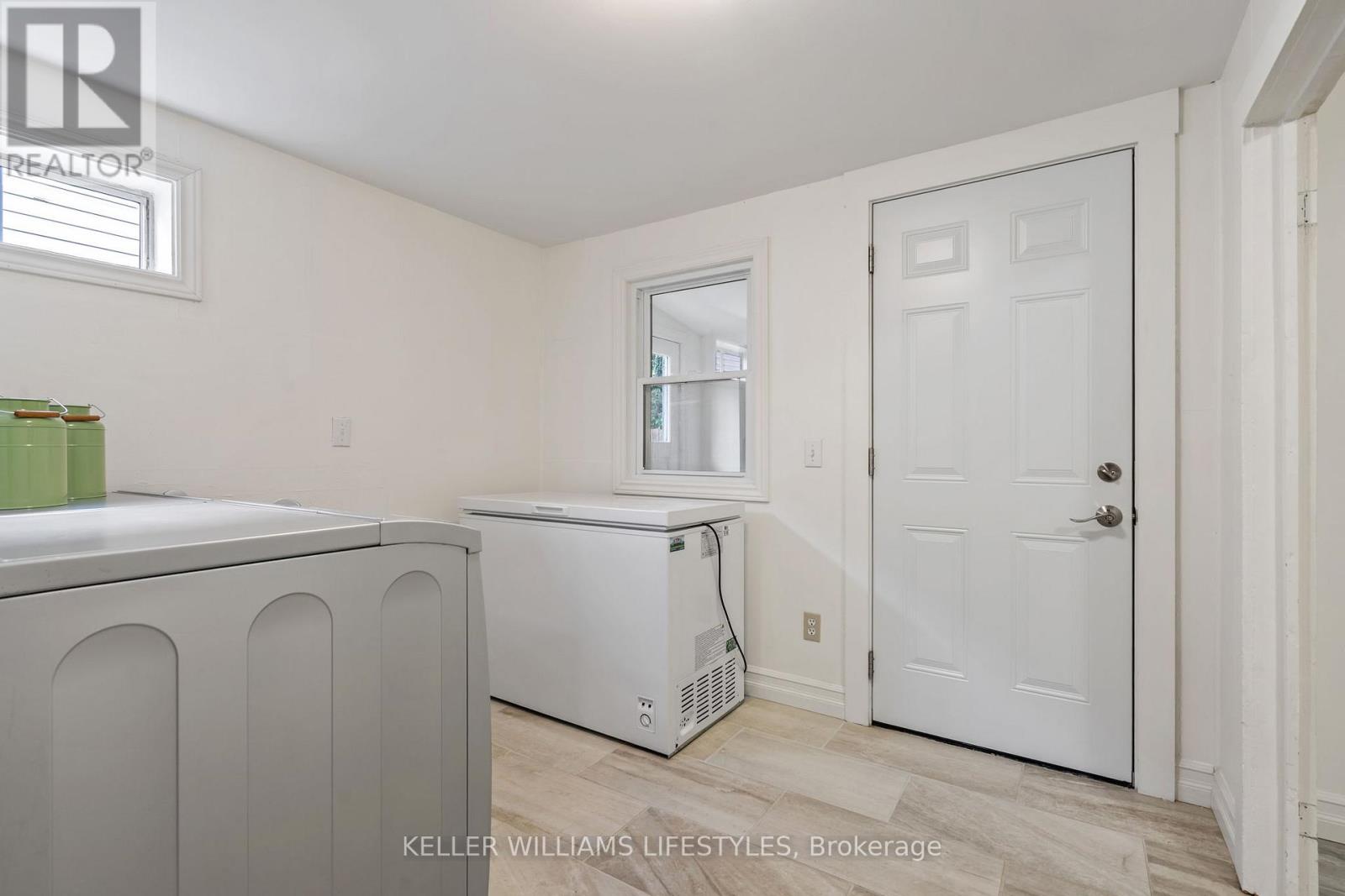 518 Grey Street, London East, Ontario  N6B 1H5 - Photo 28 - X12400076