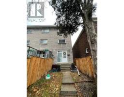 48 CARR STREET, Toronto, Ontario