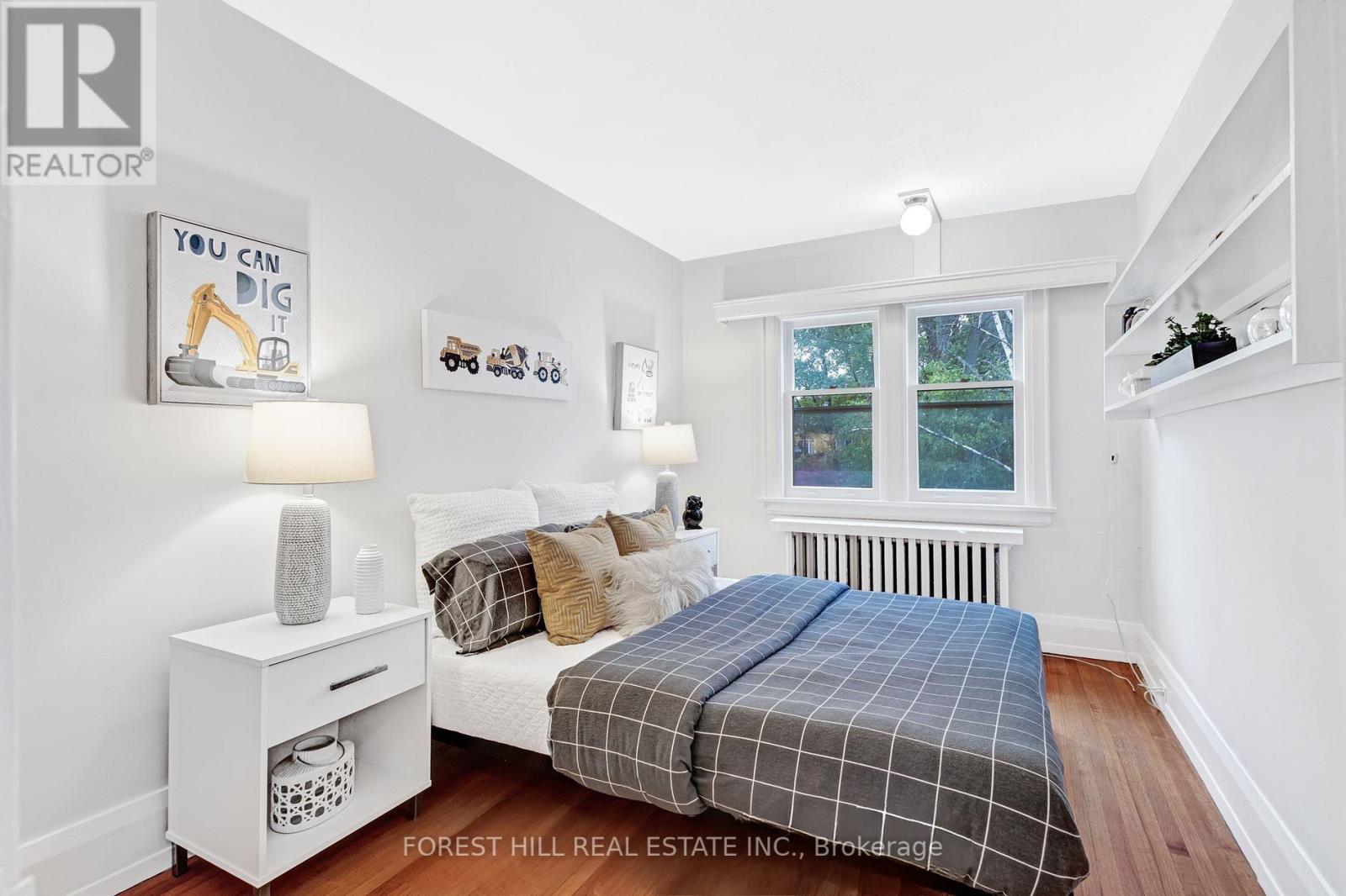 187 Glenview Avenue, Toronto (Lawrence Park South), Ontario  M4R 1R4 - Photo 14 - C12399878