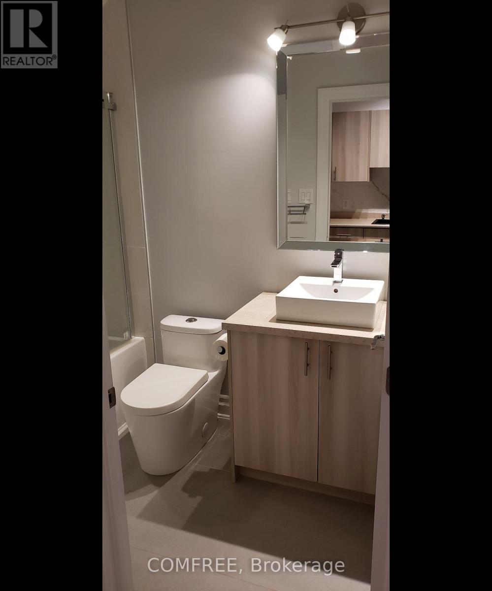 111 Sherbrooke Avenue, Ottawa, Ontario  K1Y 1S1 - Photo 38 - X12399909