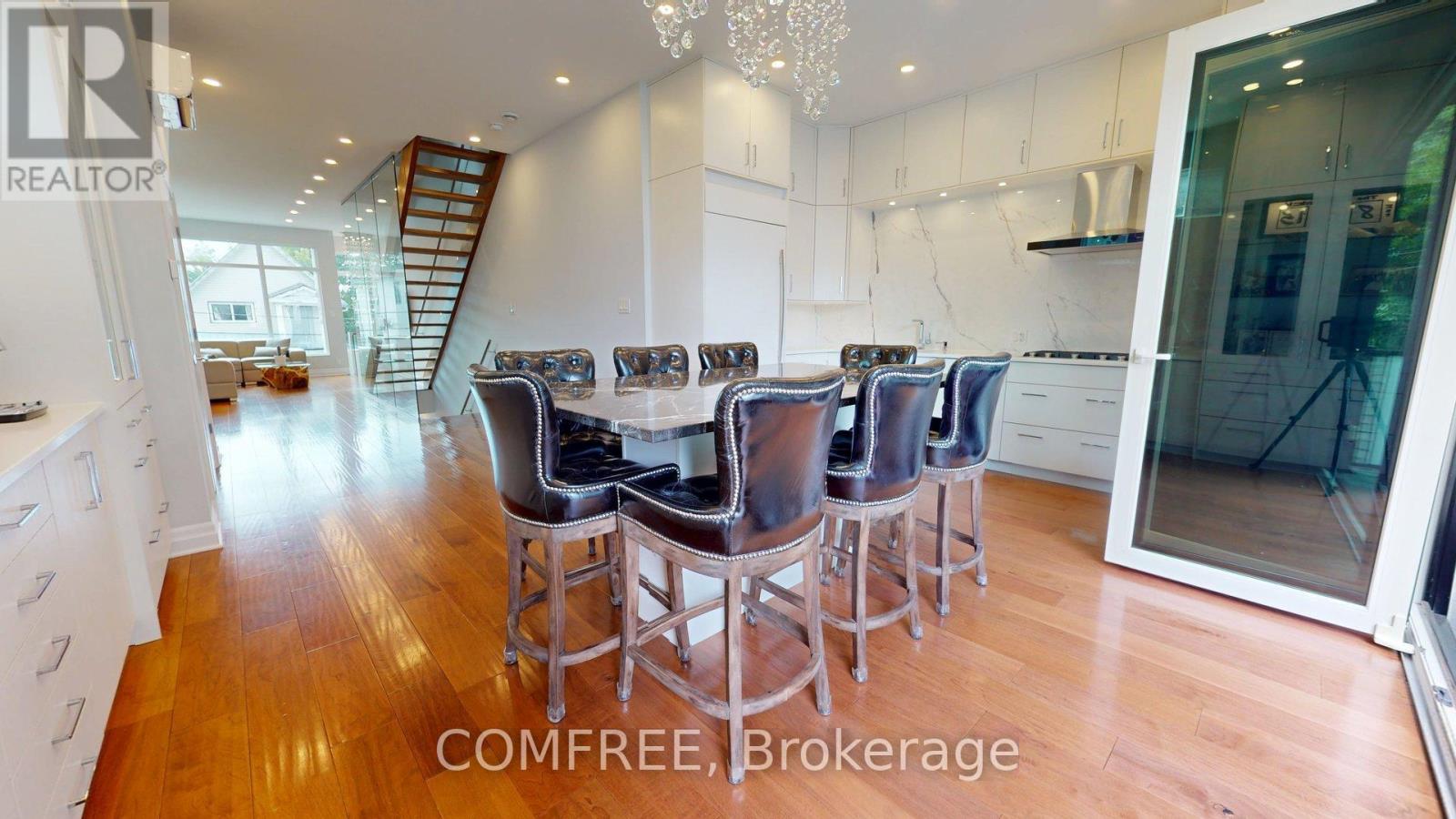 111 Sherbrooke Avenue, Ottawa, Ontario  K1Y 1S1 - Photo 9 - X12399909