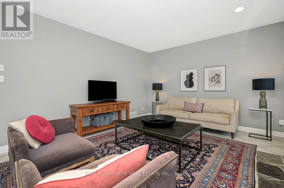 2410 Des Pruches Avenue, Ottawa, Ontario  K1W 1K7 - Photo 16 - X12399929