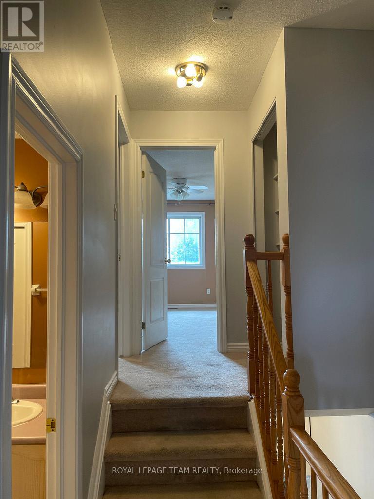 1903 Hampstead Place, Ottawa, Ontario  K1V 1B3 - Photo 14 - X12399995