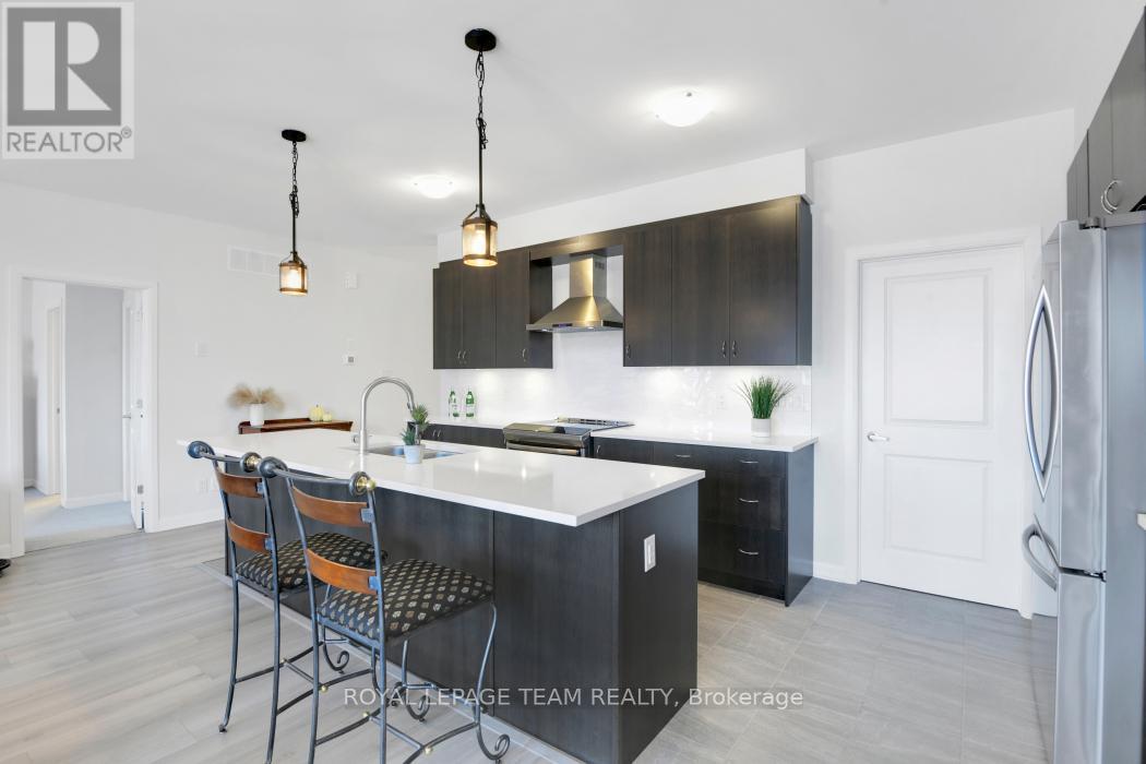 818 Companion Crescent, Ottawa, Ontario  K4M 0X1 - Photo 10 - X12399996