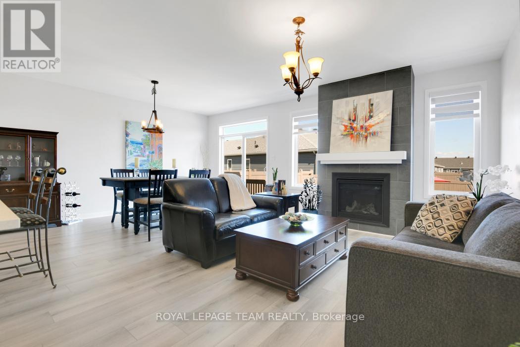 818 Companion Crescent, Ottawa, Ontario  K4M 0X1 - Photo 12 - X12399996