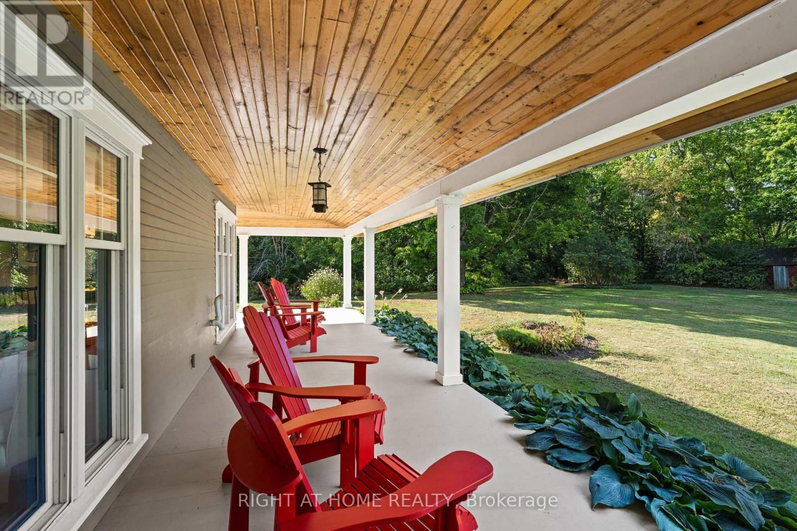 689 Rideau River Road, Montague, Ontario  K0G 1N0 - Photo 17 - X12400088