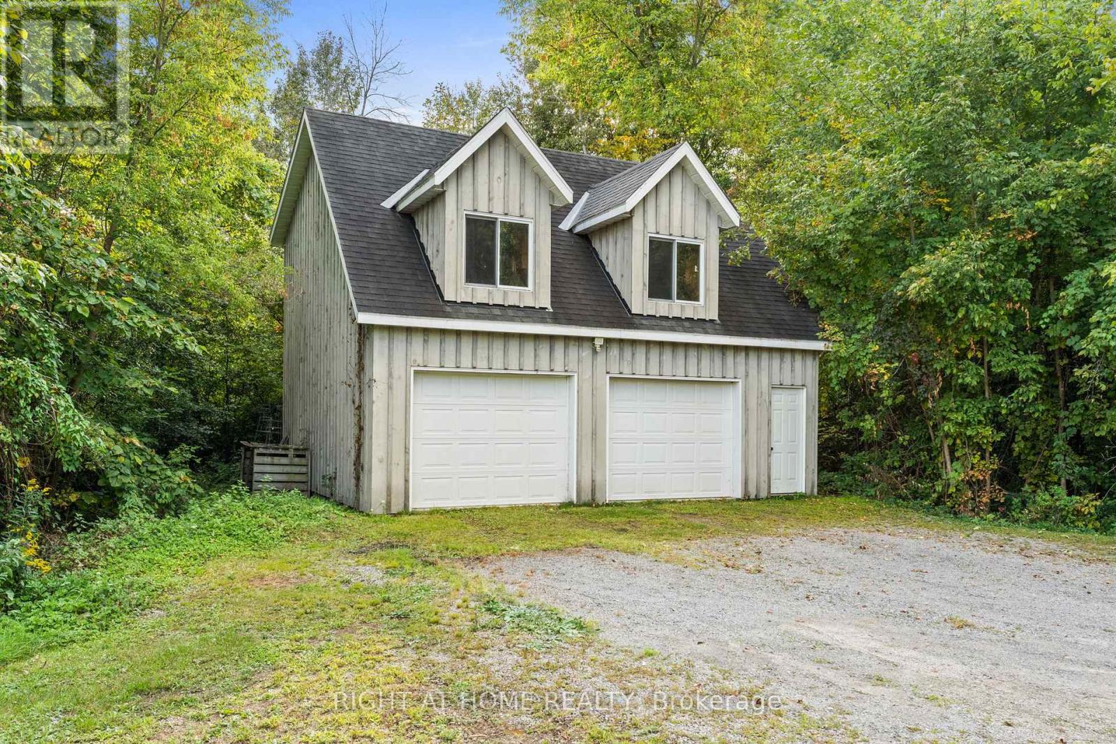 689 Rideau River Road, Montague, Ontario  K0G 1N0 - Photo 45 - X12400088
