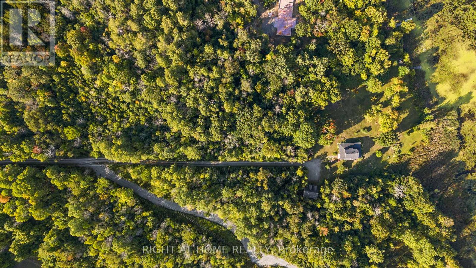 689 Rideau River Road, Montague, Ontario  K0G 1N0 - Photo 6 - X12400088