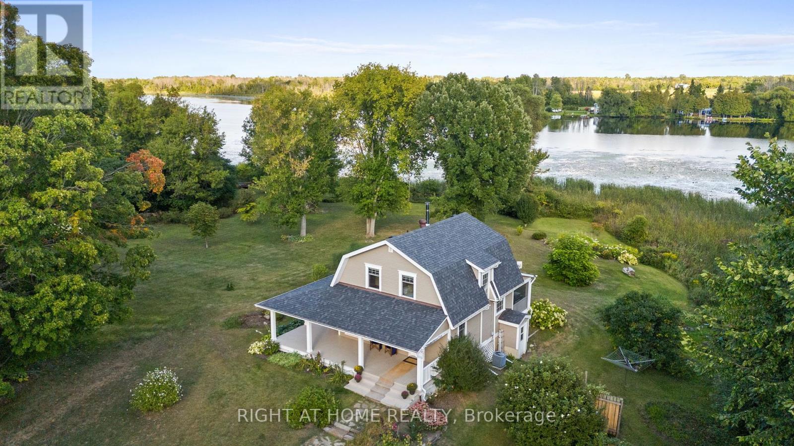 689 Rideau River Road, Montague, Ontario  K0G 1N0 - Photo 9 - X12400088