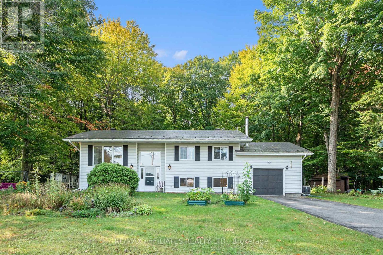 319 RIVERWOOD DRIVE, Ottawa, Ontario