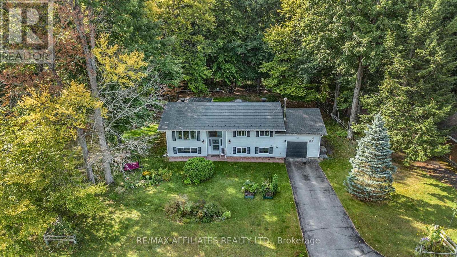 319 Riverwood Drive, Ottawa, Ontario  K0A 3M0 - Photo 33 - X12400095