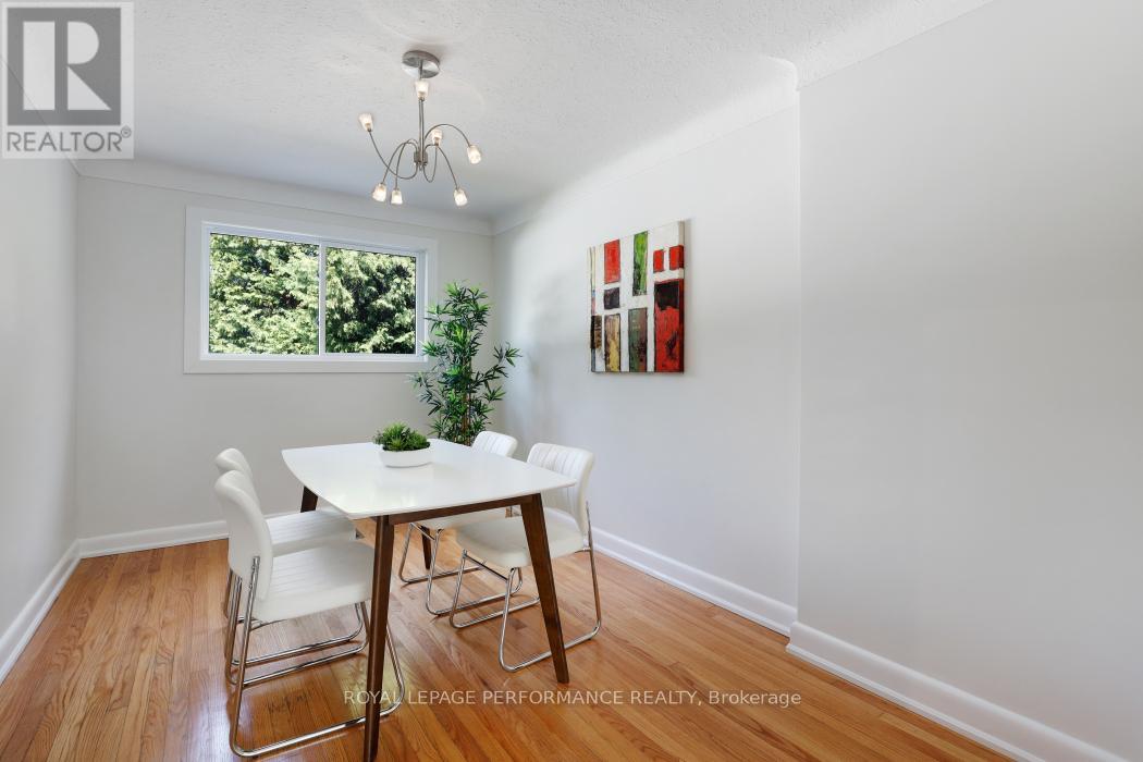 2265 Iris Street, Ottawa, Ontario  K2C 1C1 - Photo 11 - X12400113