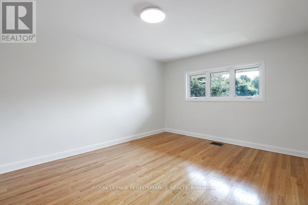 2265 Iris Street, Ottawa, Ontario  K2C 1C1 - Photo 18 - X12400113