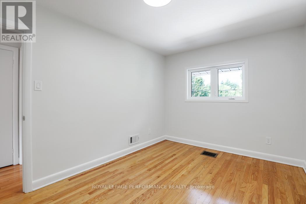 2265 Iris Street, Ottawa, Ontario  K2C 1C1 - Photo 21 - X12400113