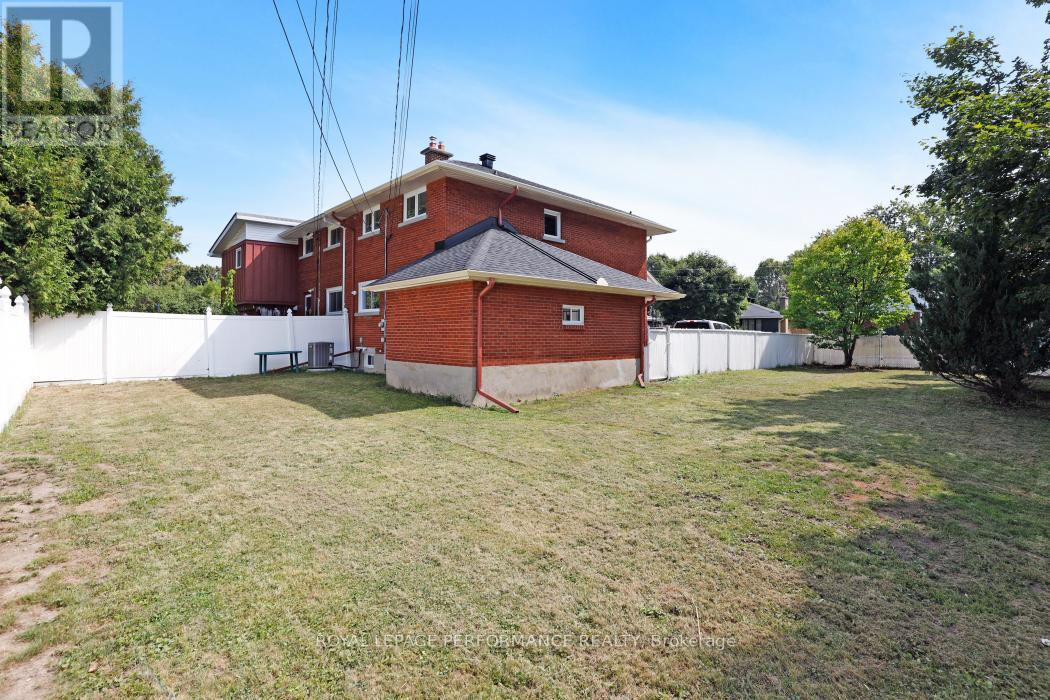 2265 Iris Street, Ottawa, Ontario  K2C 1C1 - Photo 32 - X12400113